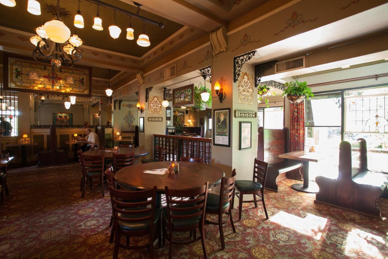 Lodge Mcmenamins Grand